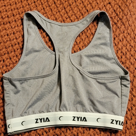 TWO Zyia Grey Sports bras - Picture 5 of 6